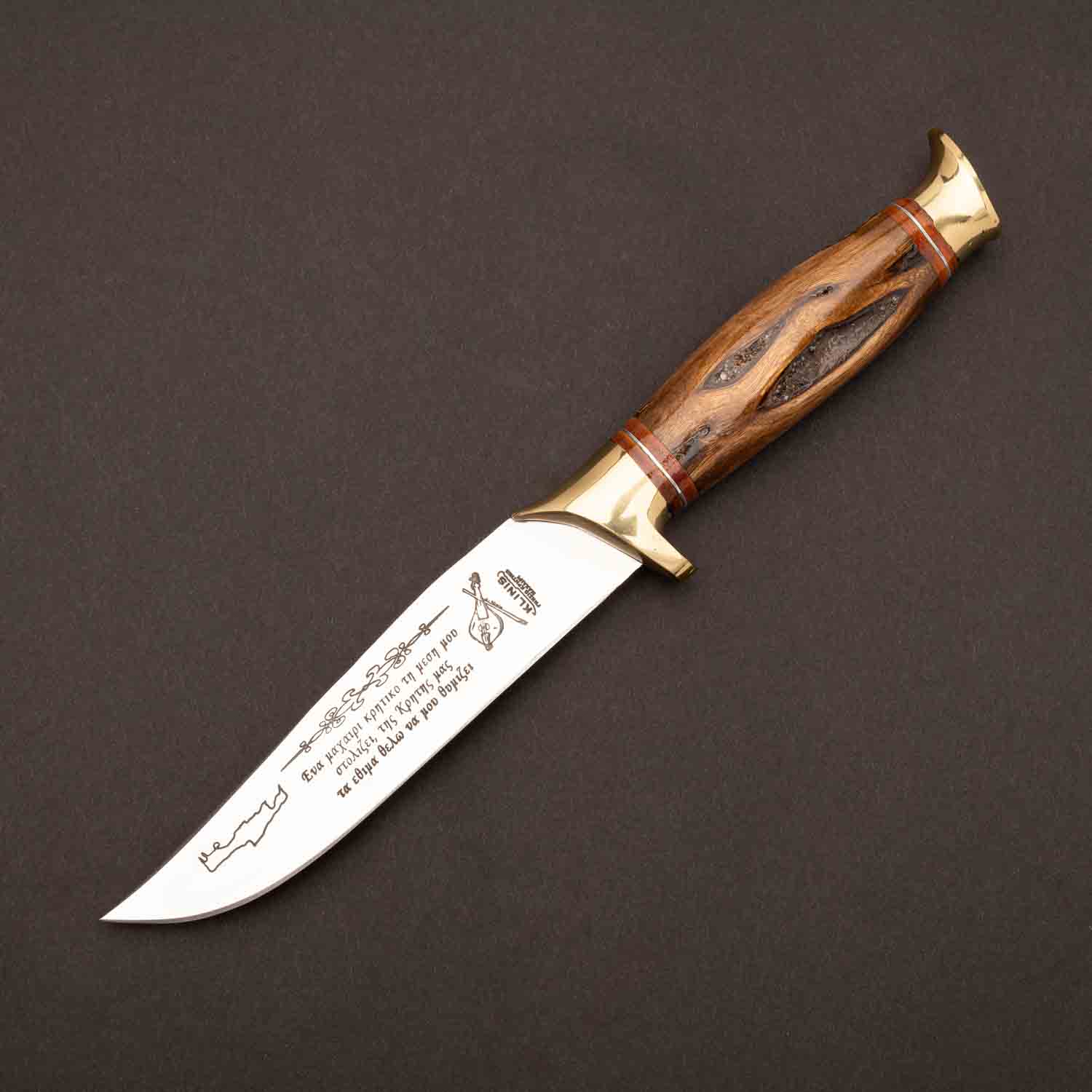 Dagger_from_local_bush_wood_3 Μαχαίρι κυνηγού με λαβή από αγριόξυλο και μπρούτζινα εξαρτήματα