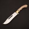 Μαχαίρι για κυνήγι με χερούλι από άσπρο κέρατο κριού και μπρούτζινα στηρίγματα