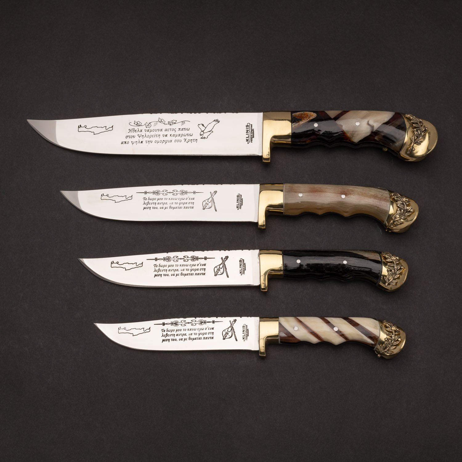 Συλλογή από βασίλισσες με διάφορα χερούλια