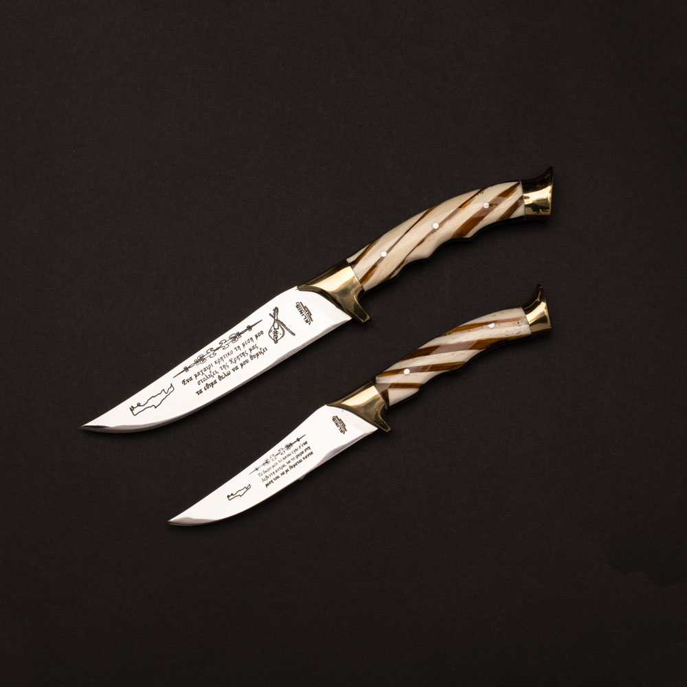 Μικρό και μεγάλο μαχαίρι κλίνης για κυνήγι με λαβή από κόκκαλο με υγρό γυαλί μπρούτζινο στήριγμα και δάκρυ τελείωμα