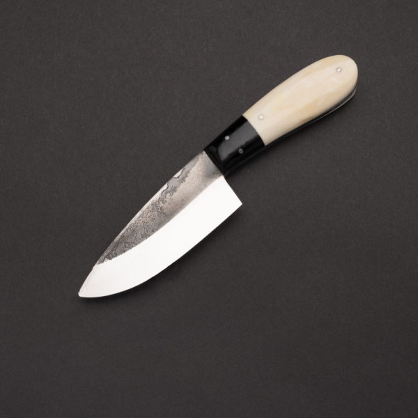 Μαχαίρι γδάρτης με λάμα από ανθρακούχο ατσάλι και λαβή από κόκκαλο μοσχαριού και έβενο