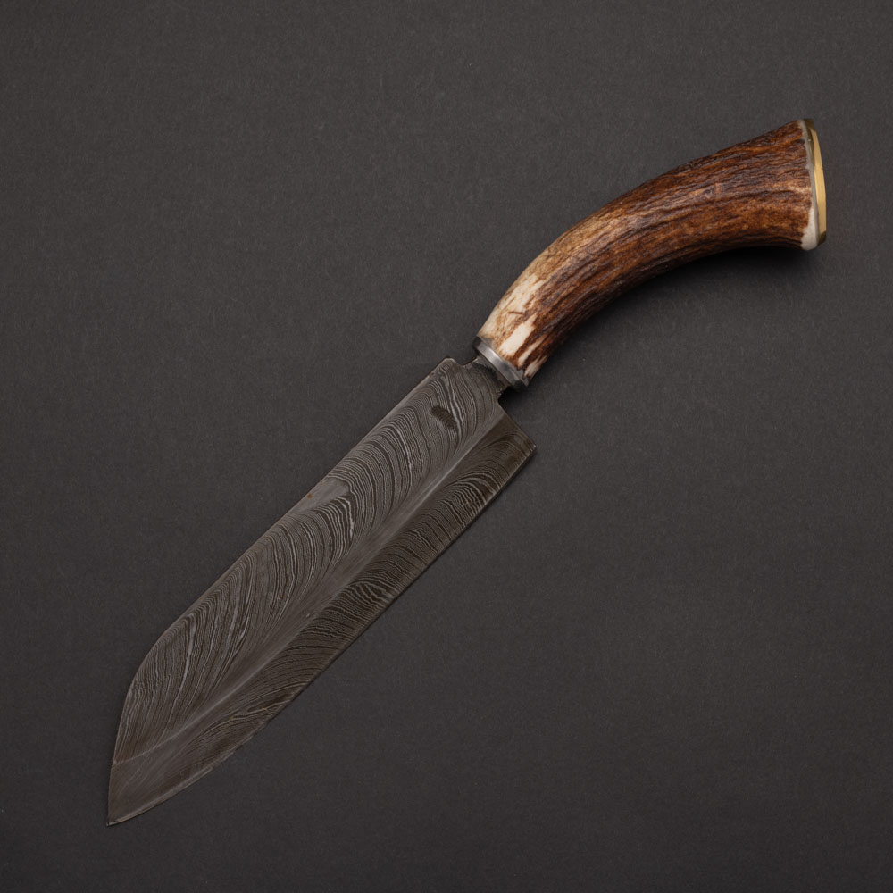 Μαχαίρι σεφ με λάμα από δαμασκηνό ατσάλι και λαβή από ελάφι
